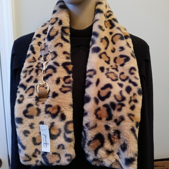 Leopard Print Cute Faux Fur Fisherman Hat Scarf Set